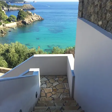 Platakia Blu * Палеокастрица