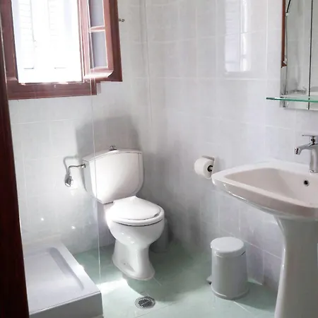 Apartment Platakia Blu